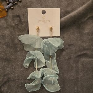 Josslyn Blue Floral Earrings